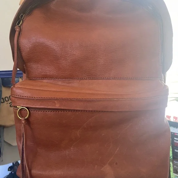 Lorimer Backpack🥞 - Picture 3 of 3